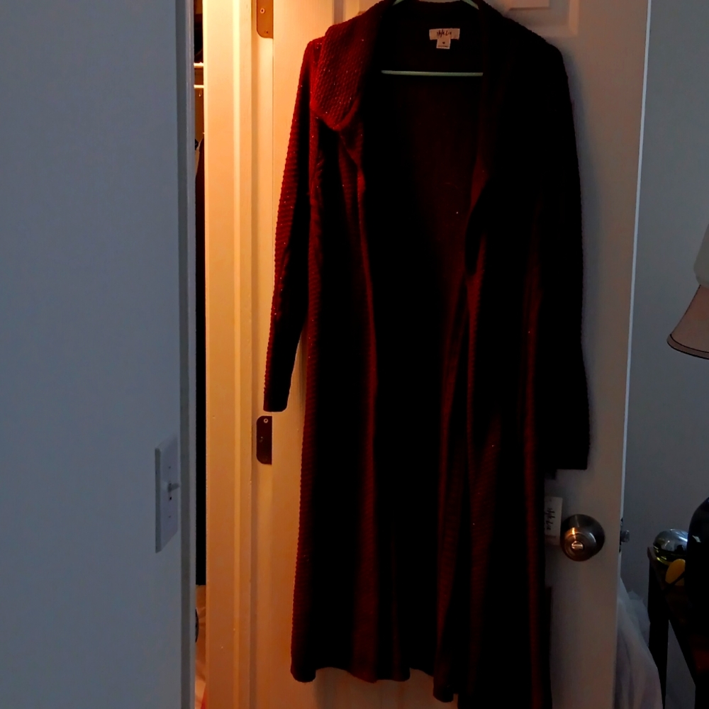 Long cardigan (burgundy color)